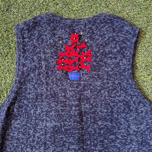 Vintage Hampshire Studio Christmas tree sweater vest with a unique patchwork des - Picture 7 of 8